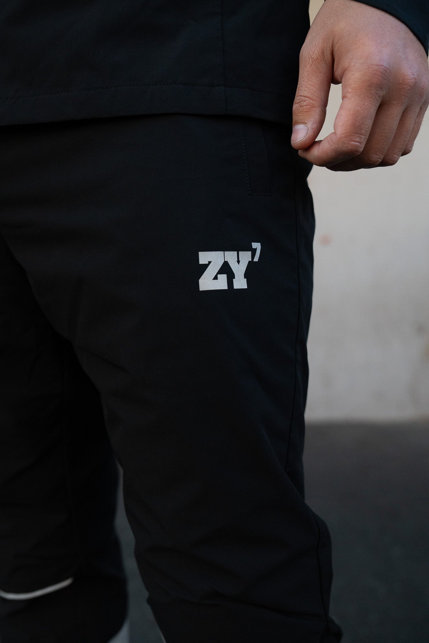 VIVID TRACKSUIT + TSHIRT (BLACK & GREY)