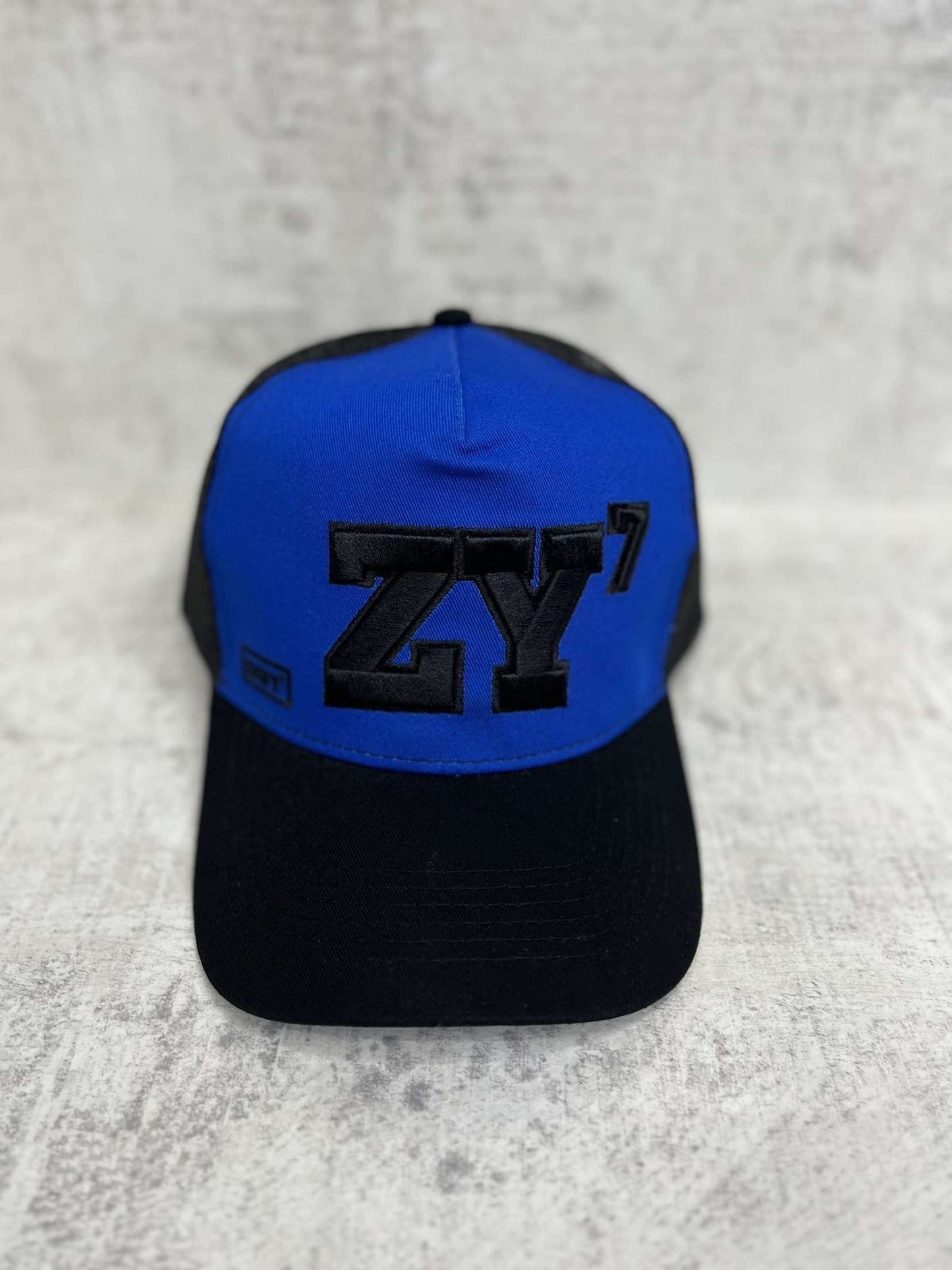 ZENY7 (BLACK & BLUE TRUCKER CAP)